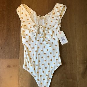 Billabong women’s polka dot bodysuit